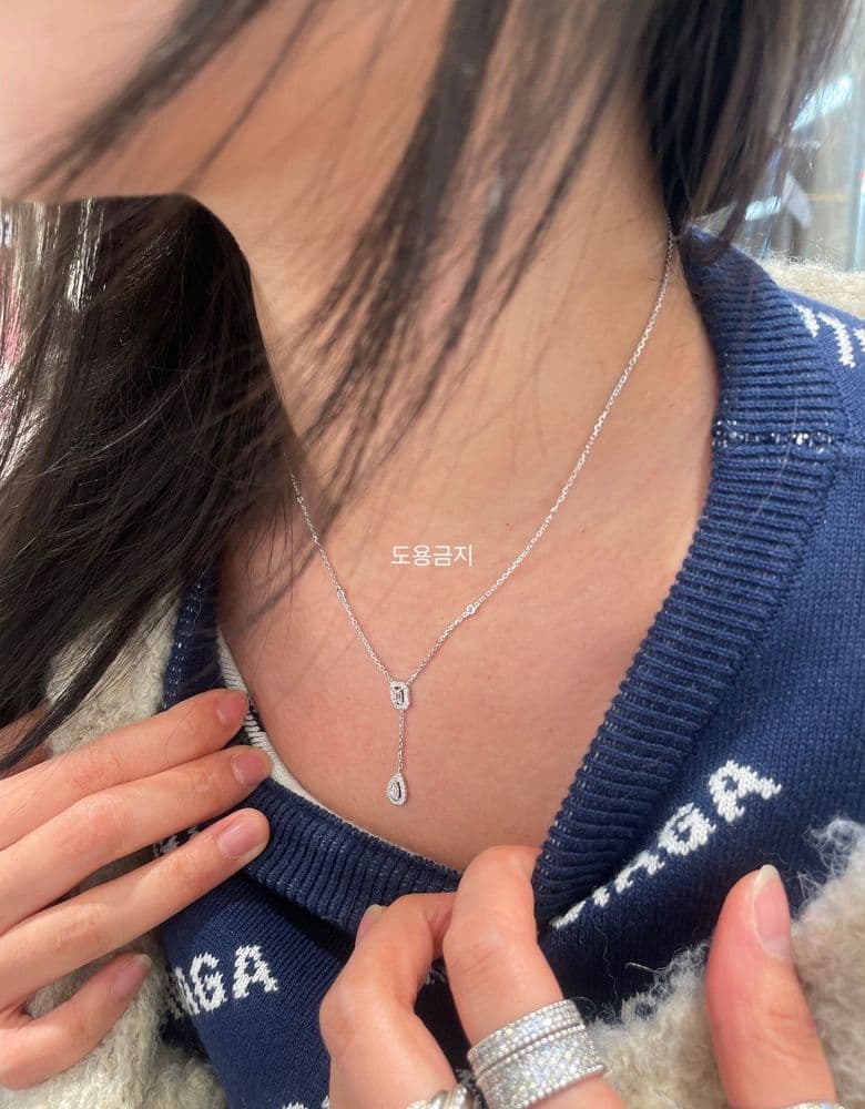 메시카 마이트윈타이 네크리스