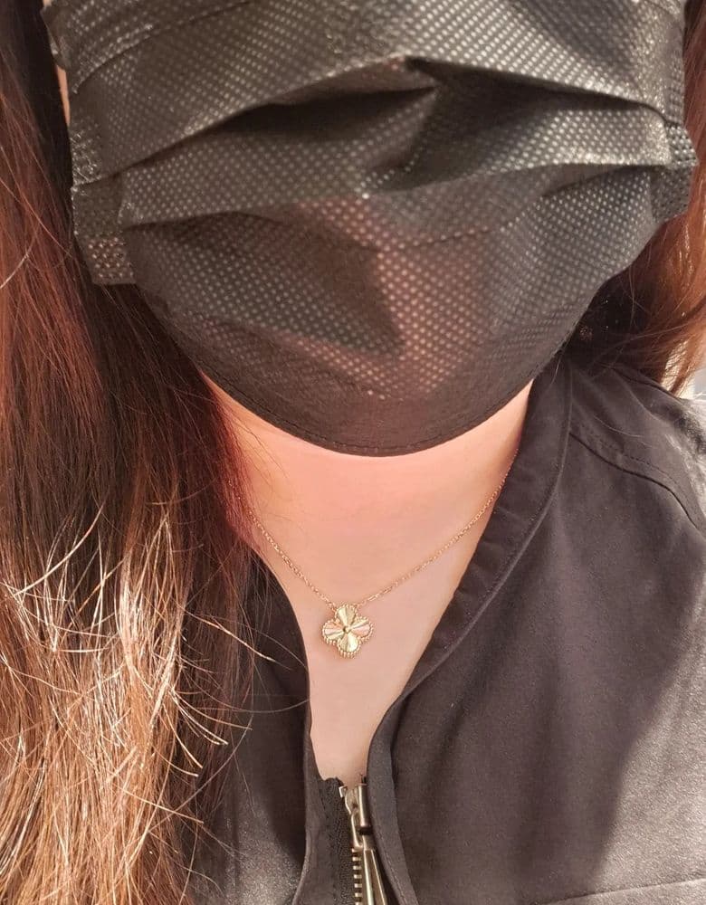 반클리프 기요세 목걸이