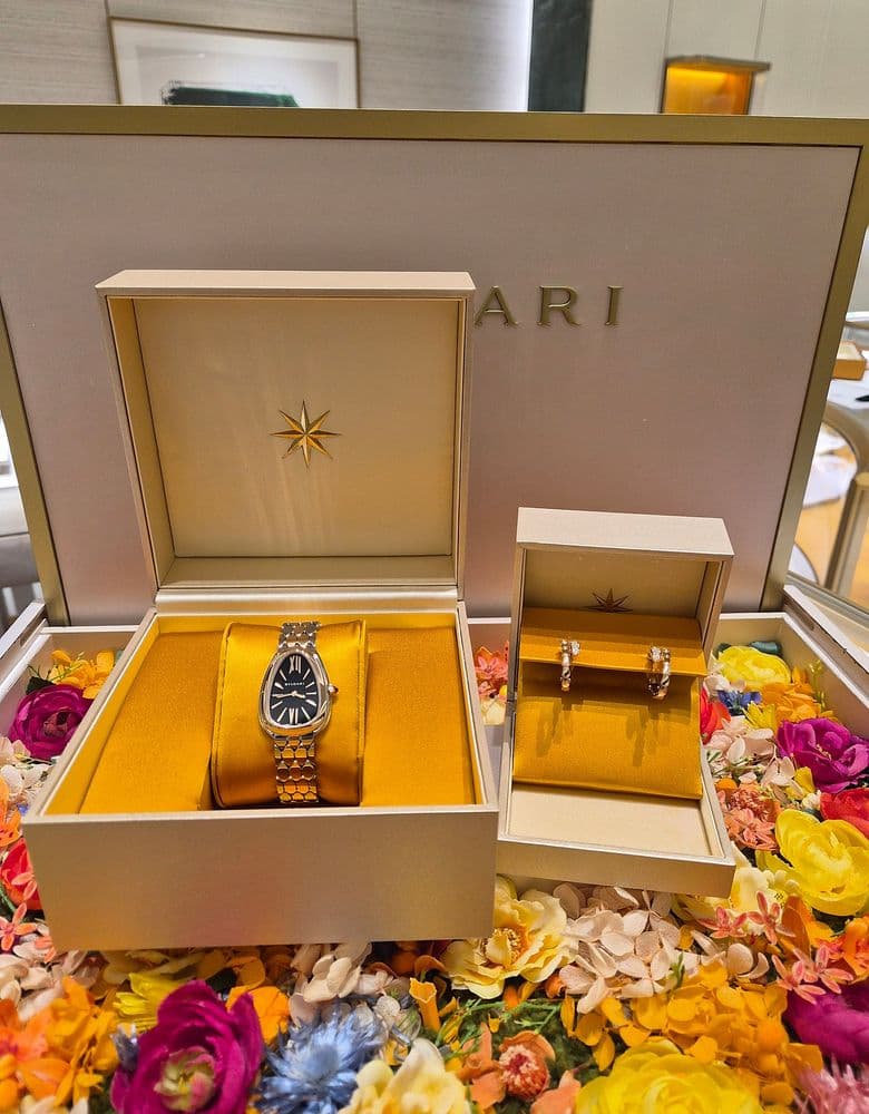 불가리 세르펜티 귀걸이, 세두토리 시계