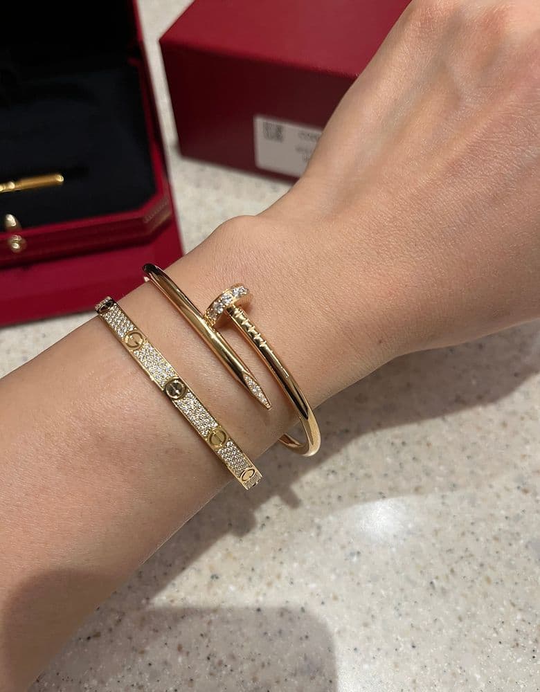 까르띠에 러브 파베 미듐