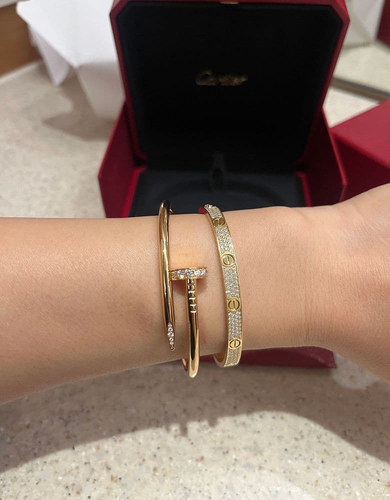 까르띠에 러브 파베 미듐