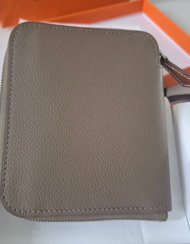 에르메스 실크인 컴팩트 반지갑 에토프