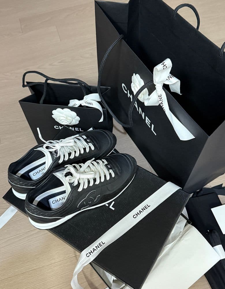 샤넬 신상 스니커즈