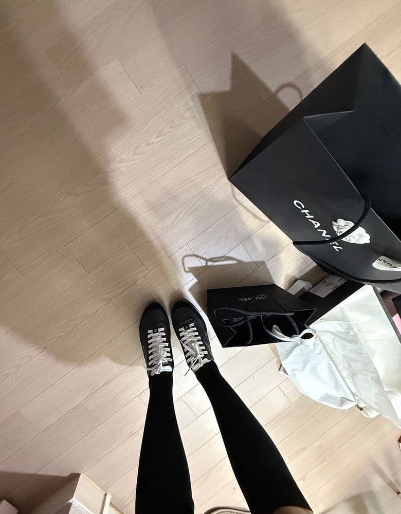 샤넬 신상 스니커즈