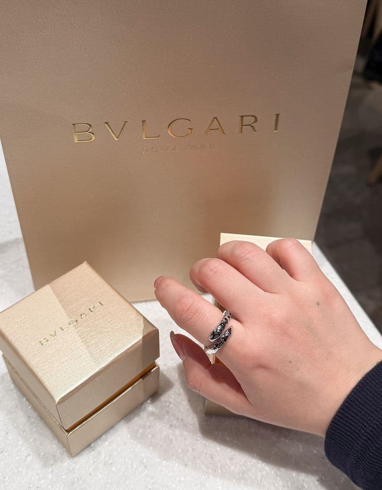 세르펜티 바이퍼링 화이트 골드