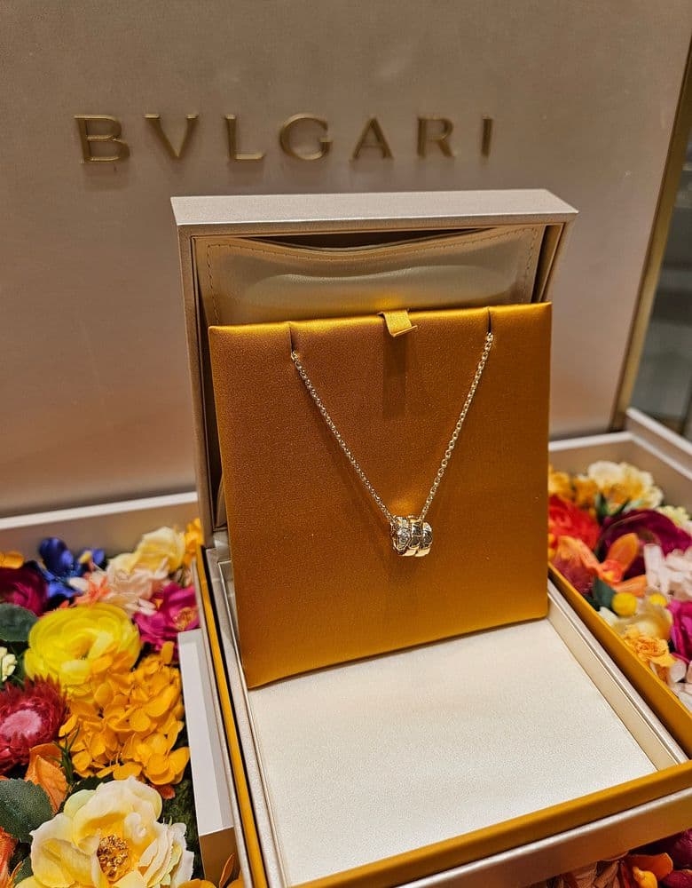 불가리 세르펜티 데미파베 옐골 목걸이