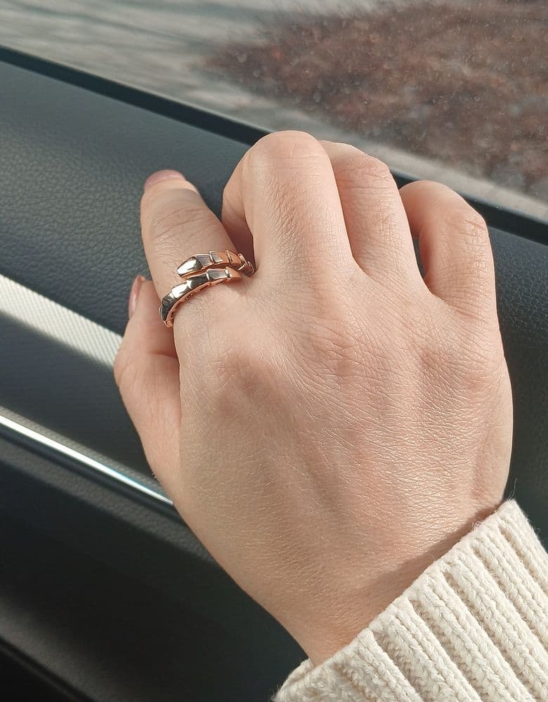 불가리 세르펜티 로즈골드 플레인 링