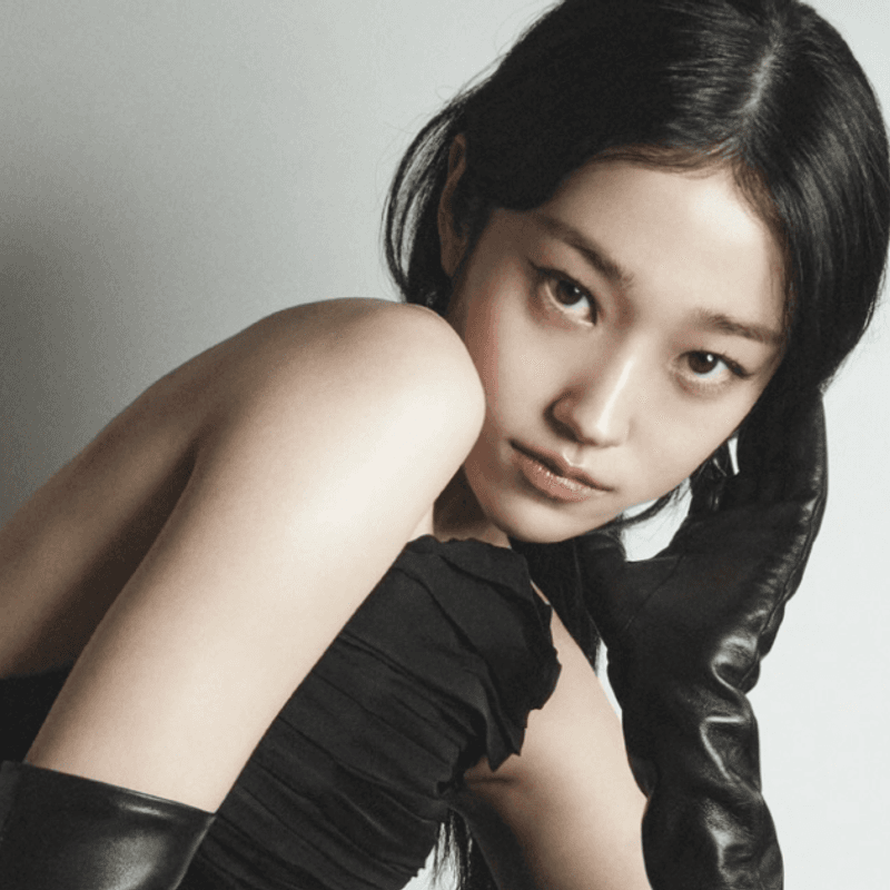 노윤서, 발렌시아가 앰버서더 선정|11인의 앰버서더 동시 공개